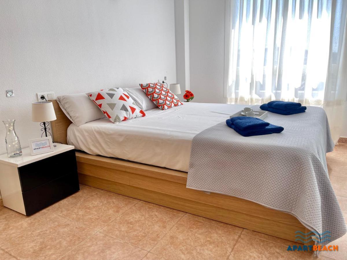 Apartbeach Los Juncos Residencial Piscinas Y Petanca 라피네다 외부 사진