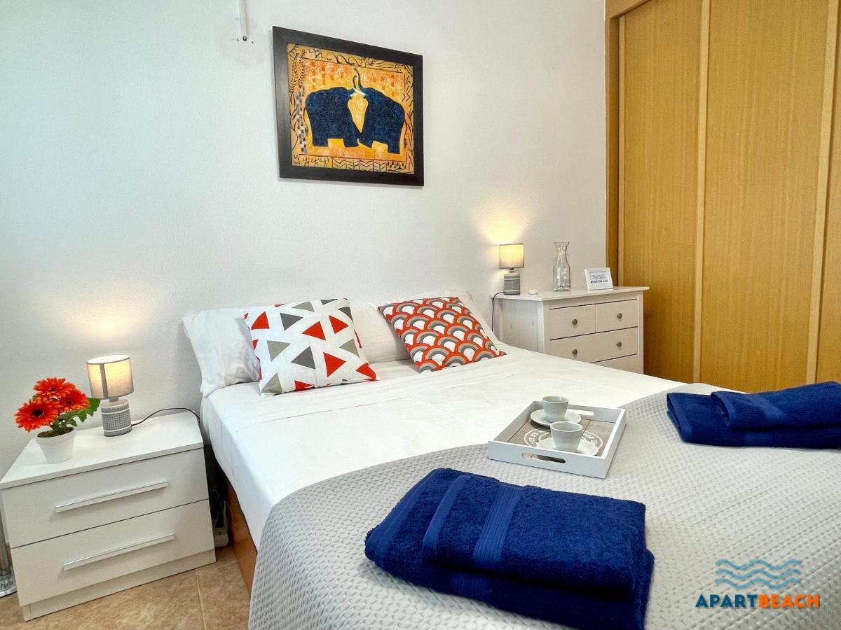 Apartbeach Los Juncos Residencial Piscinas Y Petanca 라피네다 외부 사진